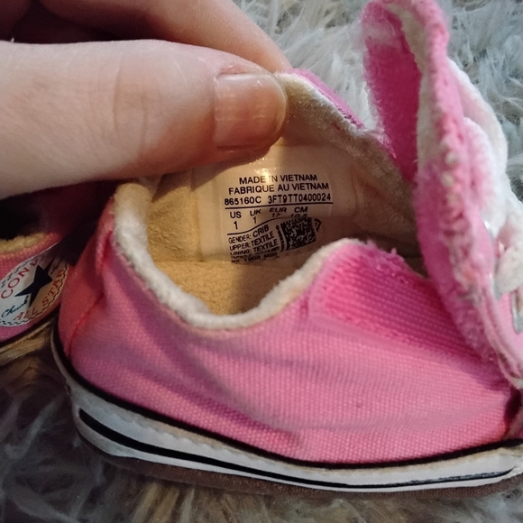 Converse Pink Infants Shoes Set Size 1&2 - Picture 7 of 7